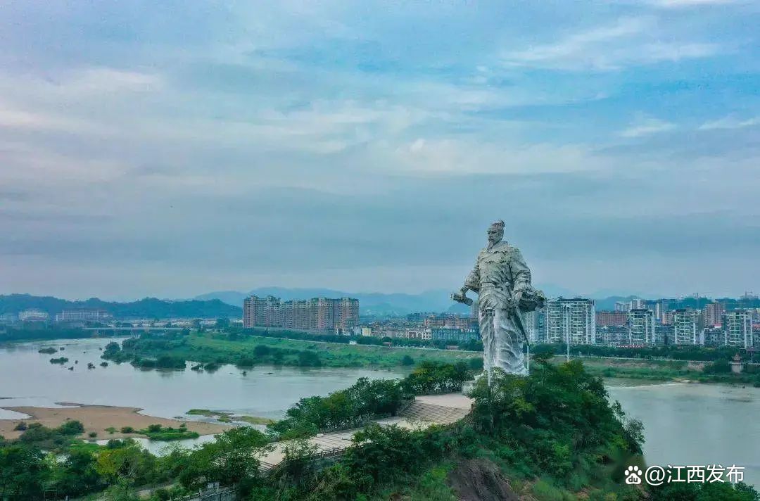 800年回响不绝，一代宗师魂归江西