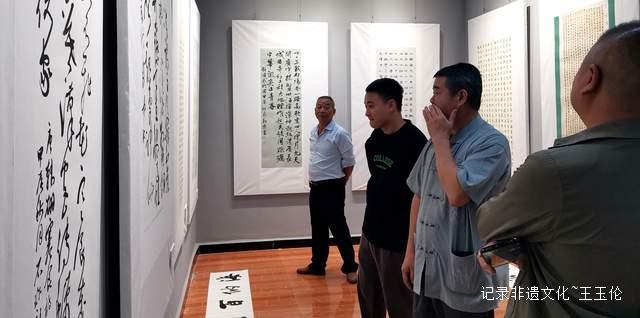 金秋盛宴,丹青共绘盛世华章 —— 从江县文化馆庆祝国庆75周年书画摄影展纪实