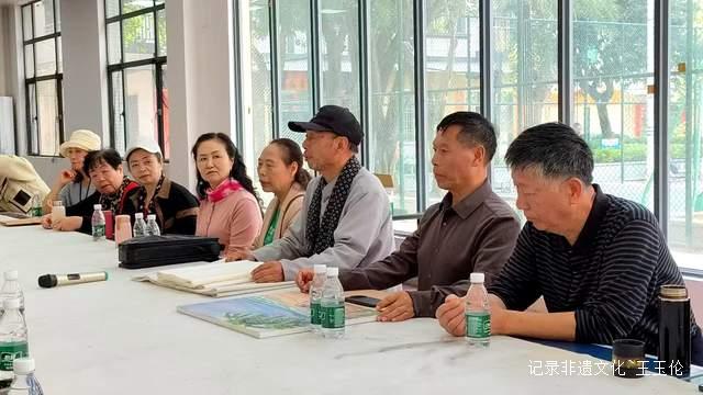 山海情缘,笔墨飞扬一一贵州茫父书画院海陵岛艺术交流会