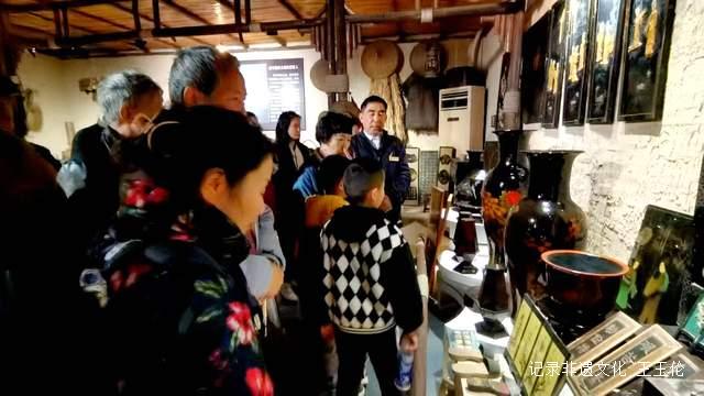 山海情缘,笔墨飞扬一一贵州茫父书画院海陵岛艺术交流会