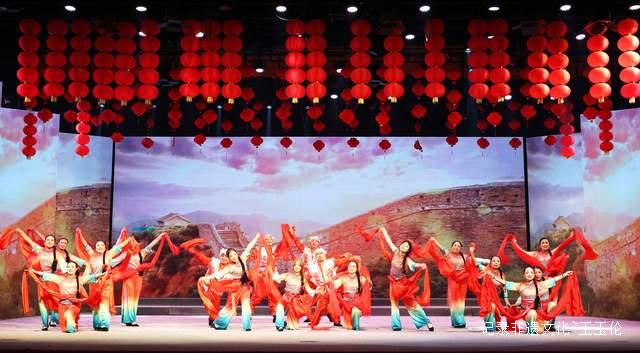 “月满元宵 欢乐团圆”:从江县元宵晚会震撼上演