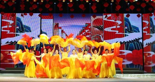 “月满元宵 欢乐团圆”:从江县元宵晚会震撼上演
