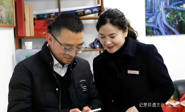 “爽爽银发课堂”摄影系列讲座火热开班,手机摄影之旅启程