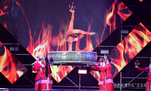 “洞听天籁 漫游地心”2025多彩贵州溶洞音乐周震撼开幕!国漫IP与多元音乐开启视听奇旅