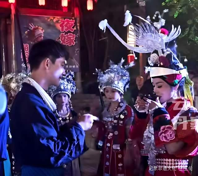 丹寨县:花海登山,夜嫁苗情,非遗文化燃爆这个春天!