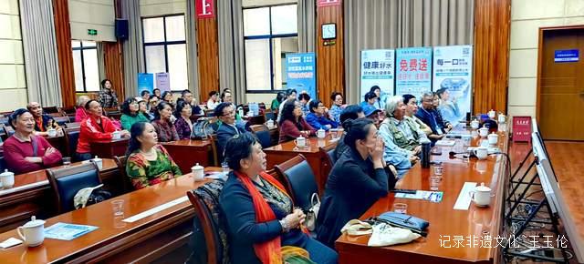 健康乐龄,书画映辉 —— 贵州省老年妇女书画艺术协会大健康盛宴纪实