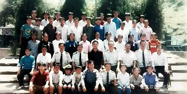 潘玉华:以纸为媒,唤醒丹寨非遗之魂