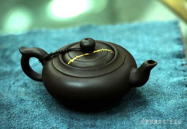 柳波：传承锔瓷非遗文化在残瓷中寻找残缺美学
