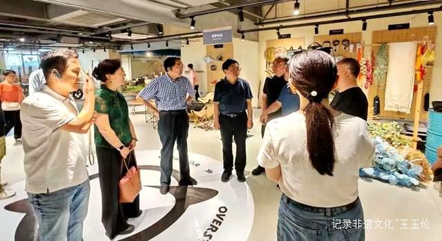 中国风景名胜区协会会长张永利一行到露营之家供应链贸易中心考察调研