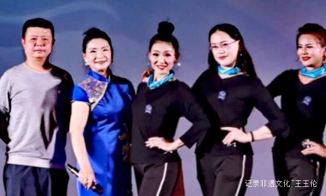 李艳琴：用歌声传递爱与希望的女中音天使