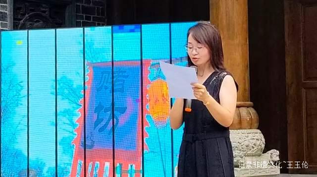 非遗传承新篇章：贵阳学生颖拓展惊艳艺术圈