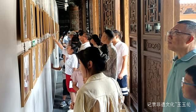 非遗传承新篇章：贵阳学生颖拓展惊艳艺术圈