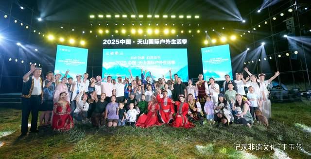 从雪山到沙漠:中国中亚户外联盟开启跨境探险新时代