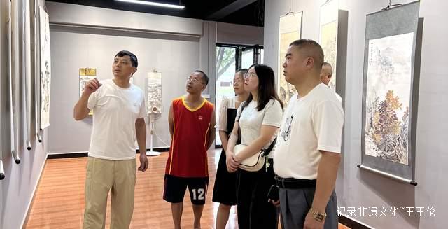苗乡飞出金凤凰：从江国画公益班培养出多位美术新秀