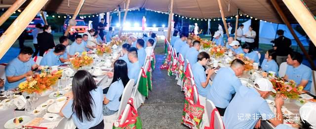 “时光的味道 速度的激情”2025贵州茅台15年陈酿品鉴暨路虎俱乐部拓展活动