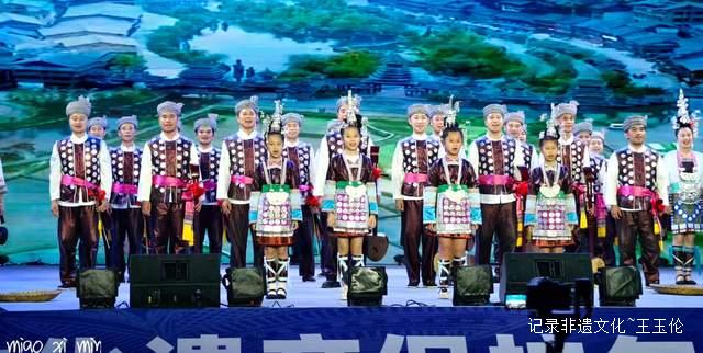 听侗歌赏银饰 中国非遗年会让世界看见从江之美