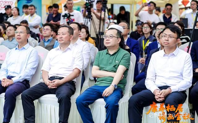 贵州文旅消费季引爆金秋 千万元惠民补贴助力市场回暖