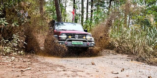 汉台·茅公馆杯汽摩赛开启，2025山地英雄会百车巡游先行
