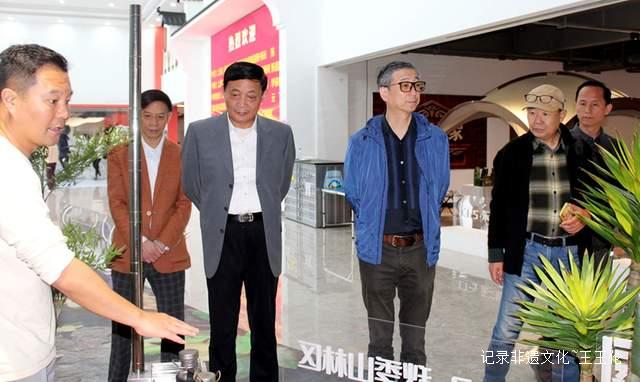 露营产业升级加速：两大巨头战略合作共拓全球市场