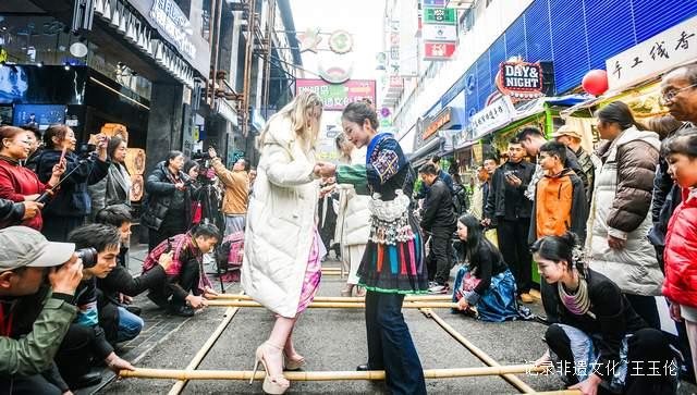 爽爽贵阳迎来世纪盛会：60余国佳丽角逐国际友谊小姐桂冠