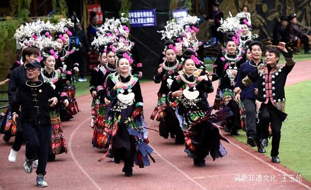 2025雷山苗年华丽来袭:芦笙巡游引爆全场,民族风情引爆社交媒体