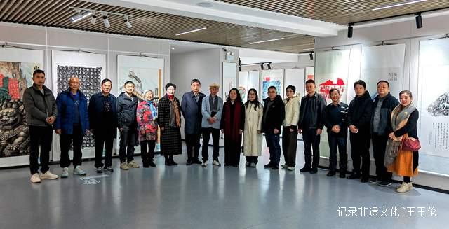 非遗茫父颖拓：黔西南州文联走进贵州老年大学，传承“别开生面之奇画”