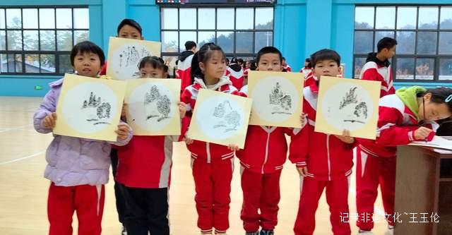 当“无声世界”邂逅“颖拓非遗”：传统文化暖流涌入贵阳特教校园