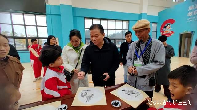 当“无声世界”邂逅“颖拓非遗”：传统文化暖流涌入贵阳特教校园