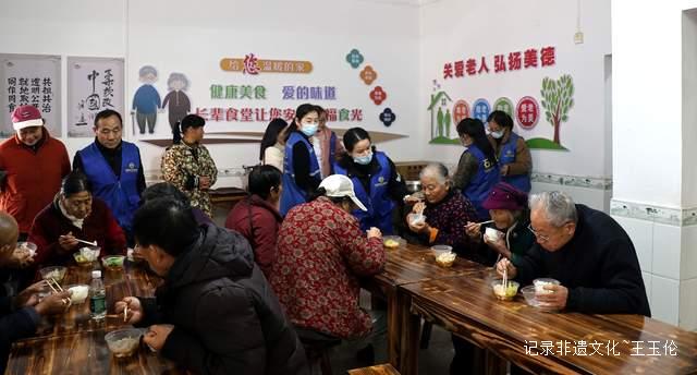 当社区有了“长辈食堂”：石首人用一碗热饭温暖老去的时光