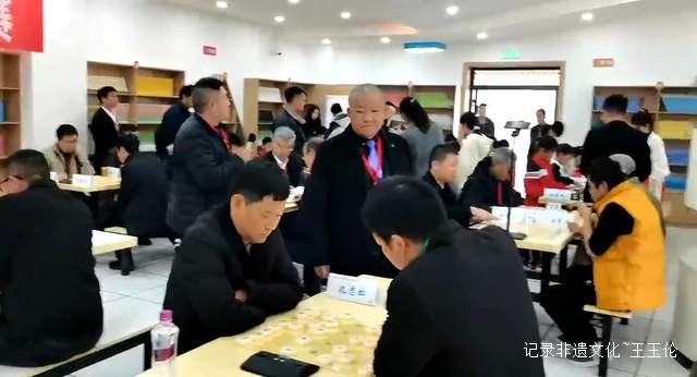 纵观棋局谁主沉浮 毕节会员杯象棋赛成智力竞技新焦点