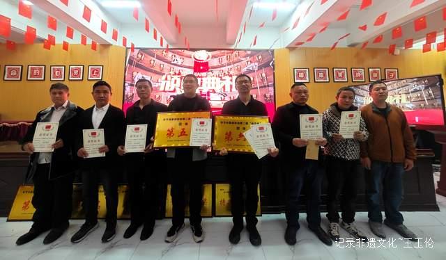 纵观棋局谁主沉浮 毕节会员杯象棋赛成智力竞技新焦点