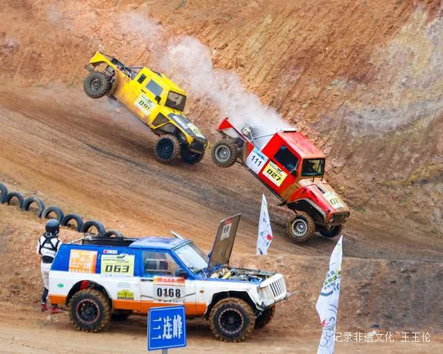 推动文体旅深度融合 打造山地运动高地 2025山地英雄会暨水韵贵州皮划艇系列赛新闻发布会盛大启幕