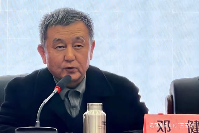 翰墨薪传谱新篇 巾帼同心启新程——贵州省老年妇女书画艺术协会成功召开第四届换届选举大会