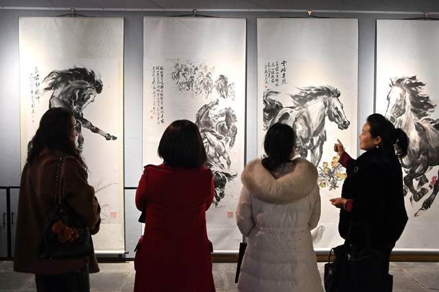 翰墨生辉贺丙午 一马当先启新程  ——刘磊水墨马画展于贵阳达德学校旧址隆重开幕