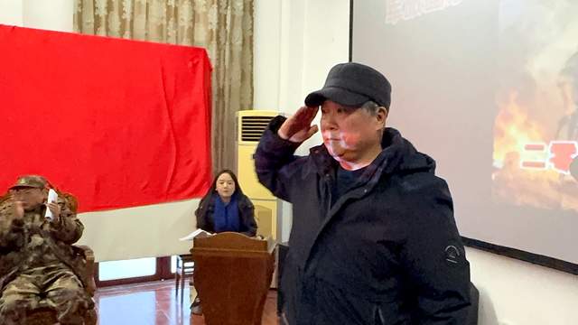 凝香重彩两山魂：一场用丹青与热泪浇铸的致敬