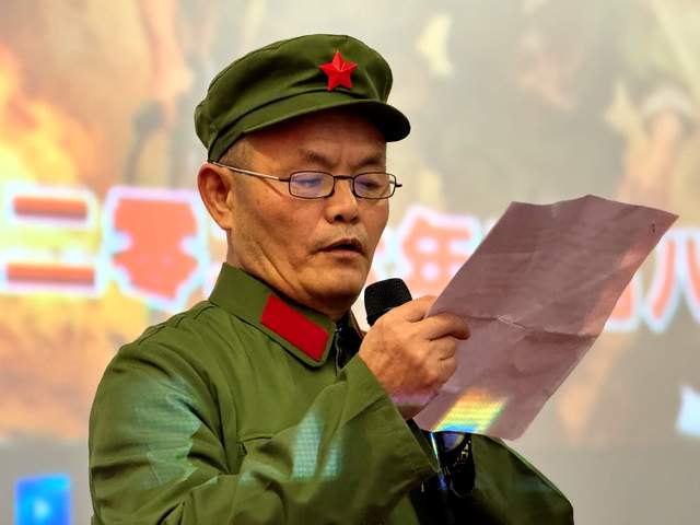 凝香重彩两山魂：一场用丹青与热泪浇铸的致敬