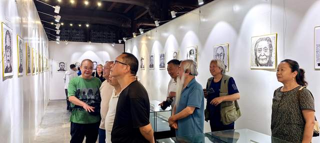 致敬民族脊梁，铭记国家记忆——“纪念抗战军人画像展”在贵阳花溪公园举行