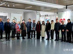 非遗茫父颖拓:黔西南州文联走进贵州老年大学,传承“别开生面之奇画”